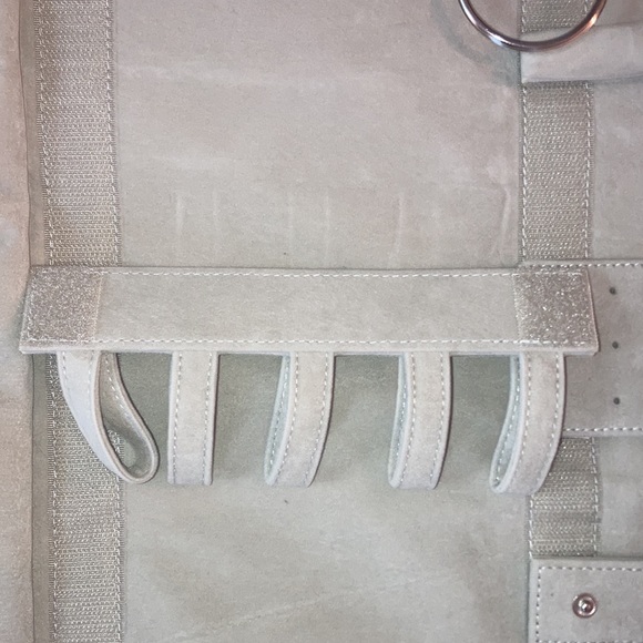 Stackers by LC Designs Hanging Jewelry Organizer Velcro Storage Grey - Picture 10 of 10